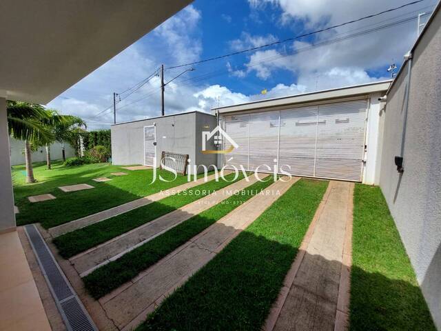 #105 - Casa para Venda em Guaxupé - MG