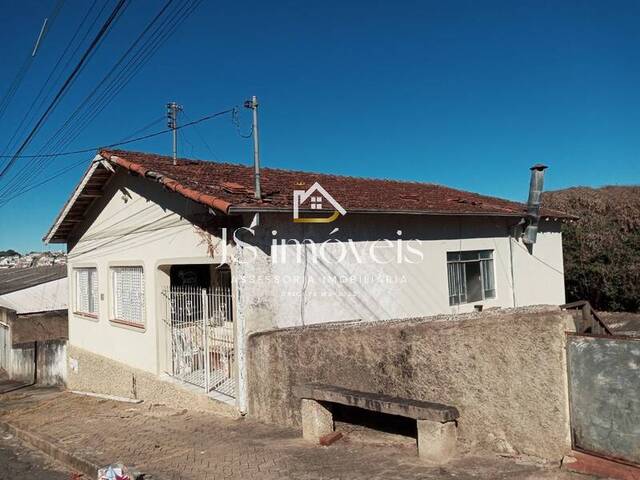 #229 - Casa para Venda em Muzambinho - MG - 2