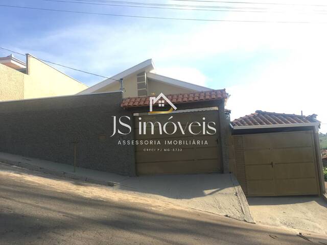 #1036 - Casa para Locação em Muzambinho - MG