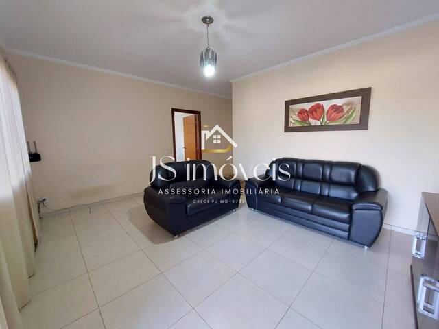 #1095 - Casa para Locação em Muzambinho - MG