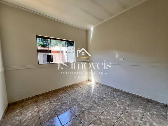 #1130 - Casa para Locação em Muzambinho - MG - 3
