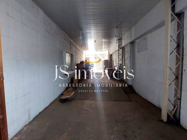 #1146 - Ponto Comercial para Locação em Muzambinho - MG - 3