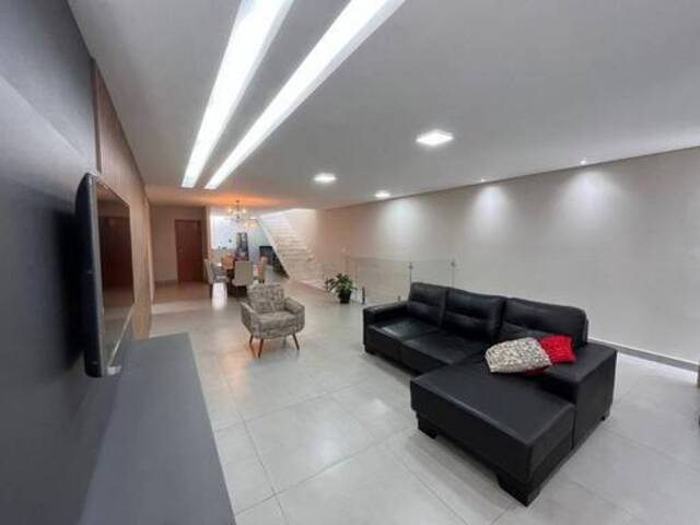 #351 - Casa para Venda em Juruaia - MG - 3