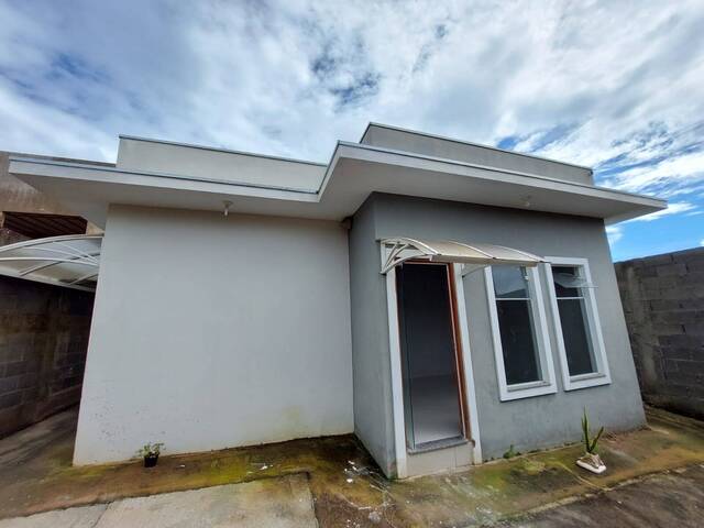 #1059 - Casa para Locação em Muzambinho - MG - 1