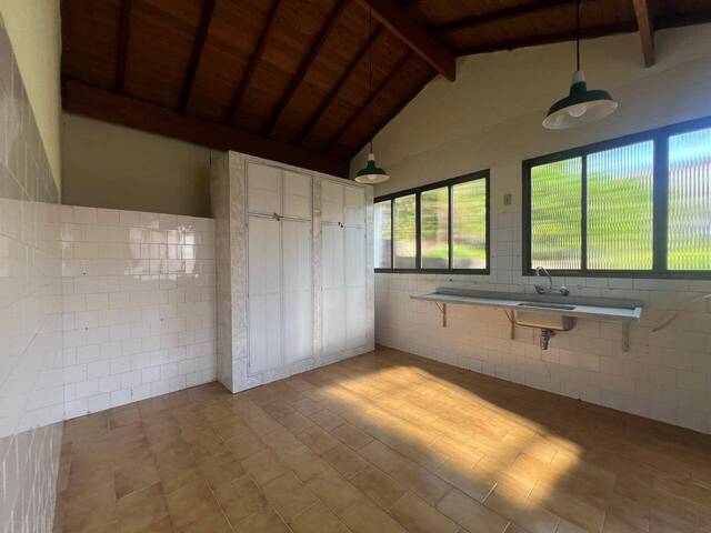 #1164 - Casa para Locação em Muzambinho - MG - 2