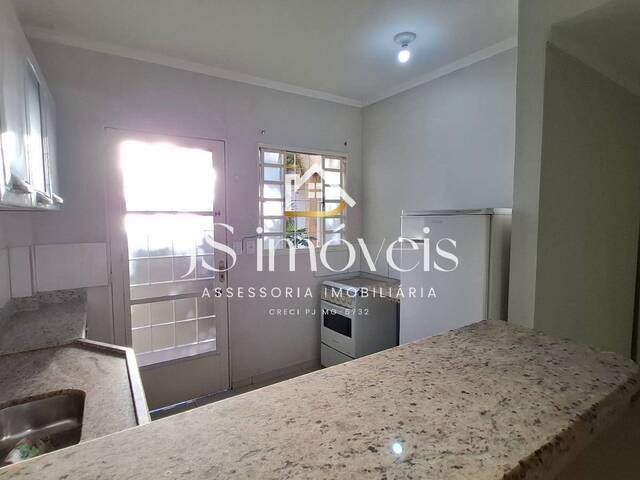 #1173 - Apartamento para Locação em Muzambinho - MG - 2