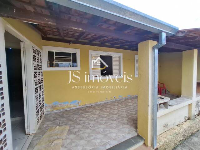 #388 - Casa para Venda em Muzambinho - MG - 2