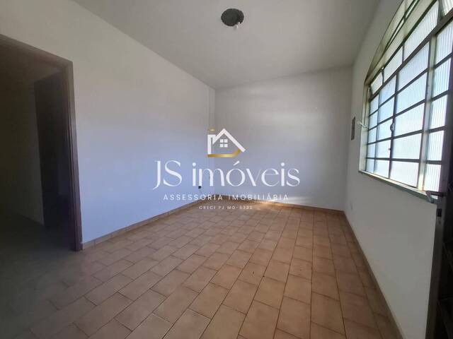 #1115 - Casa para Locação em Muzambinho - MG